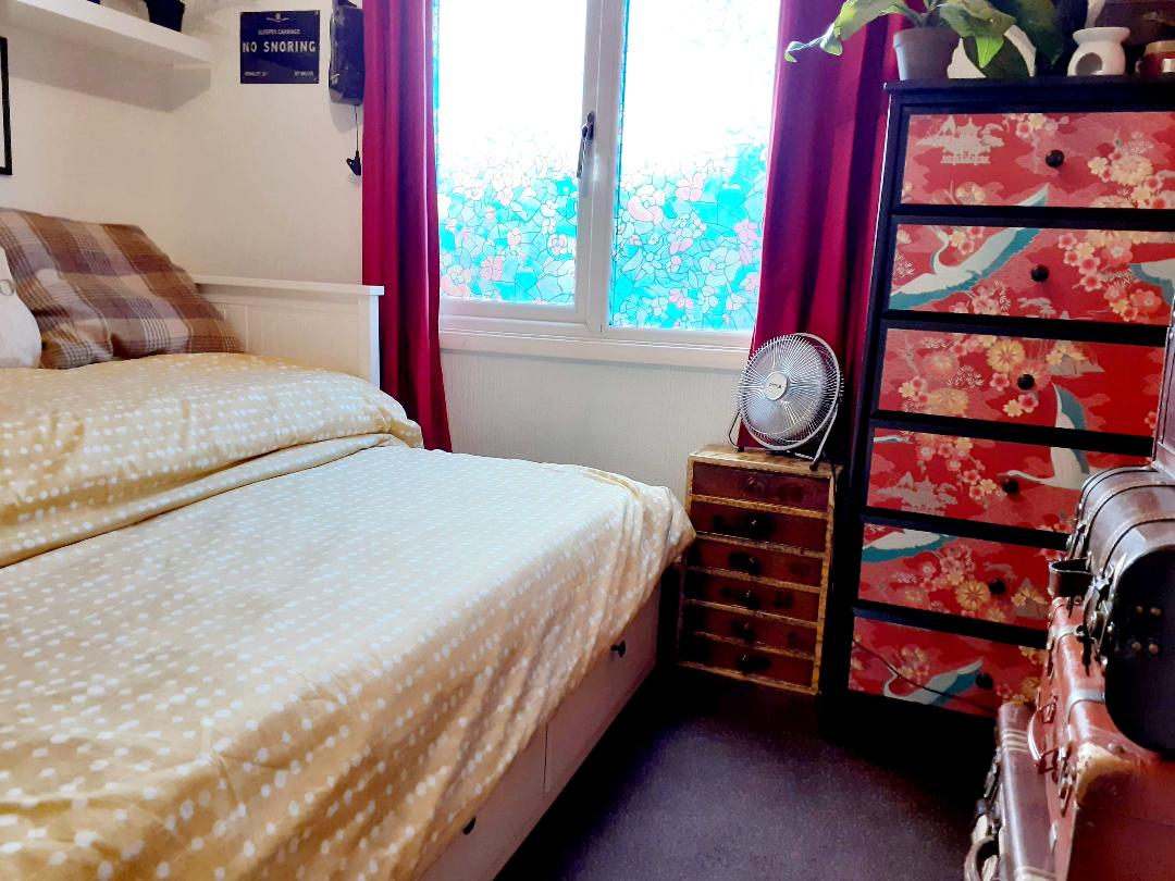 2 Pentland Park - bedroom